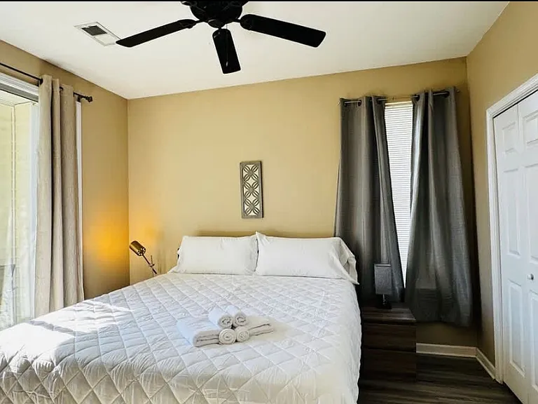 1314 River Oaks Dr #F — Photo 12