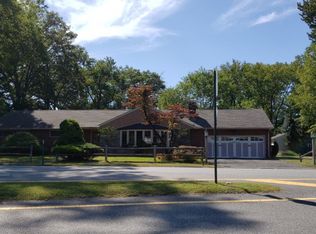 151 Wyckoff Ave, Wyckoff, NJ 07481