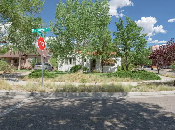 404 Luna Blvd NW, Albuquerque, NM 87102