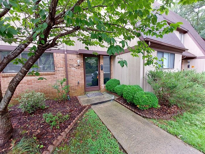 1st image of 1008 N Green Dr