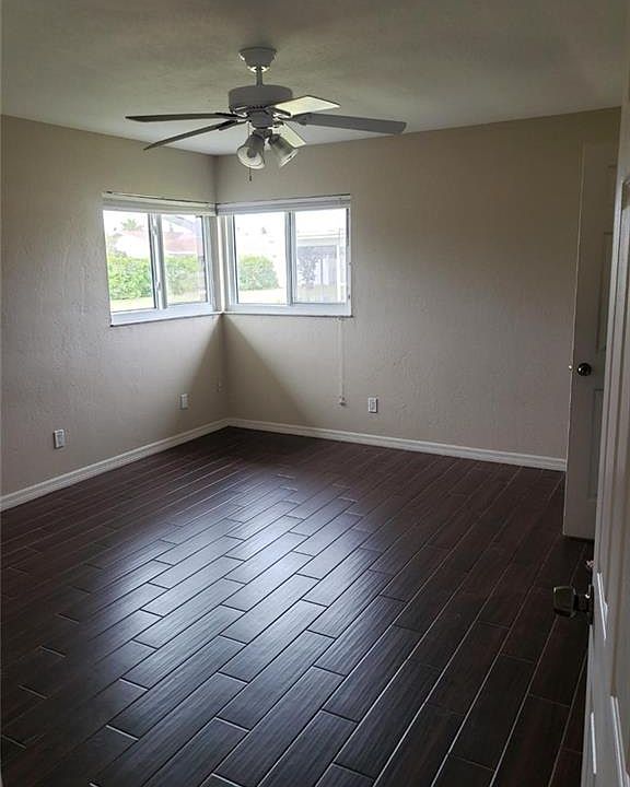 1st image of 1528 SE 20th Ct