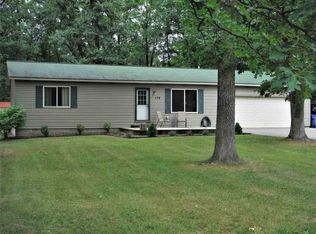 178 Hidden Hills Rd, Houghton Lake, MI 48629