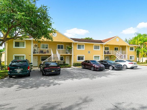 2nd image of 202 Palm Beach Trace Drive #202