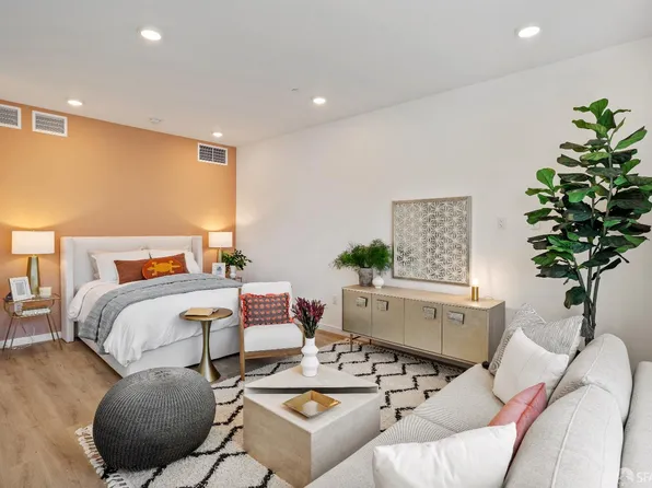 52 Kirkwood Ave #405, San Francisco, CA 94124