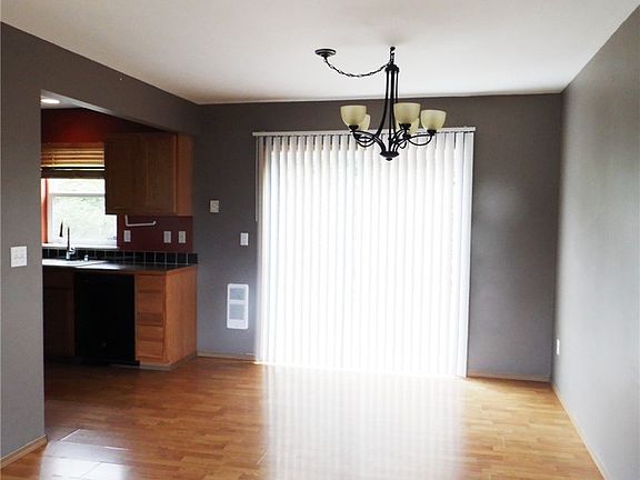 4th image of 2413 396th Street Ct S