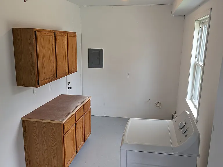 139 Union St — Photo 23