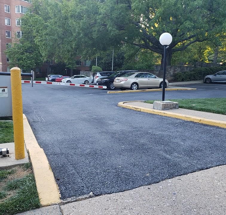 1st image of 4000 Tunlaw Rd NW #13