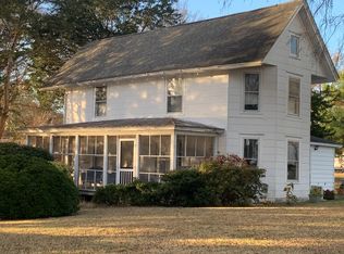 36041 Davis Wharf Rd, Belle Haven, VA 23306