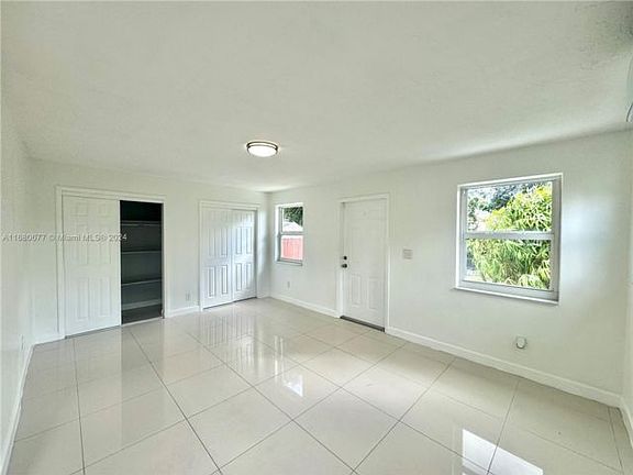 4th image of 4919 NW 11th Ave