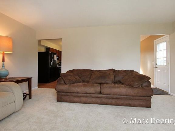 4th image of 3304 Sandcrest St SW