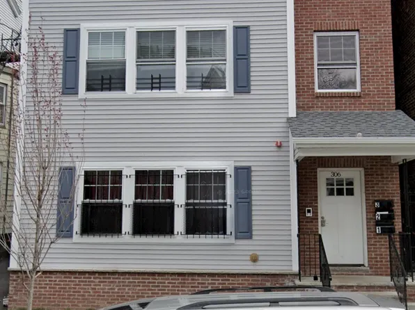 306 S 11th St #1, Newark, NJ 07103