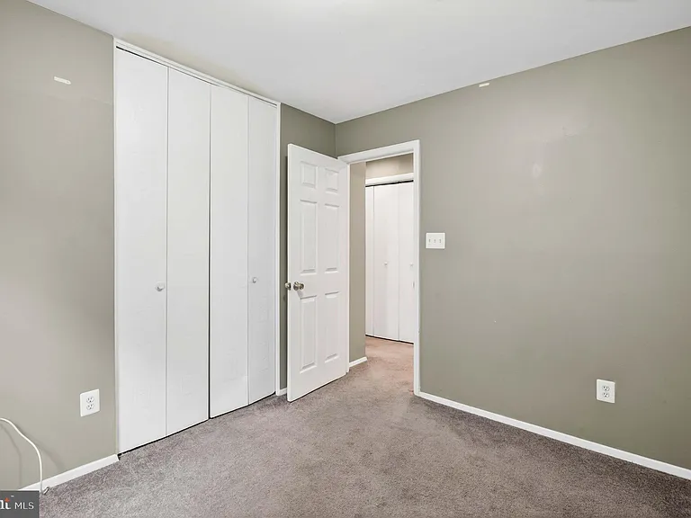 16611 Geddy Ct — Photo 21