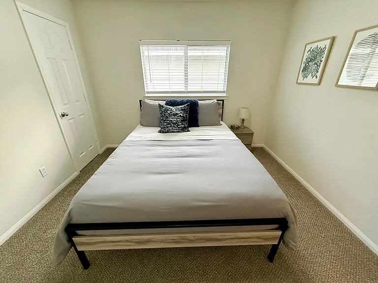 142 E Spindle Tree Cir — Photo 21