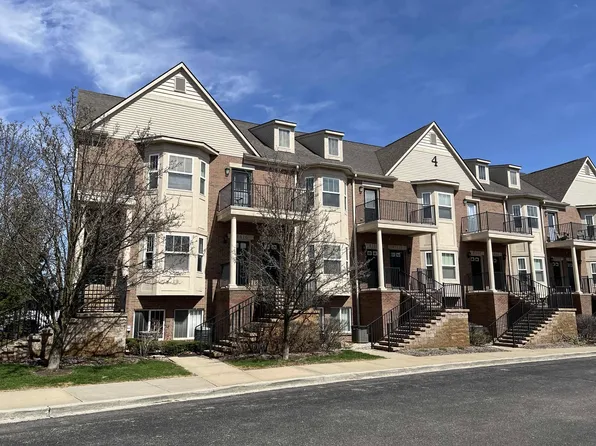 41618 Hamlet Ln, Novi, MI 48375