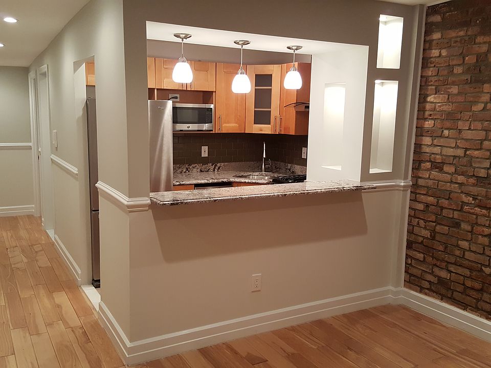 1st image of 334 Greene Ave #4