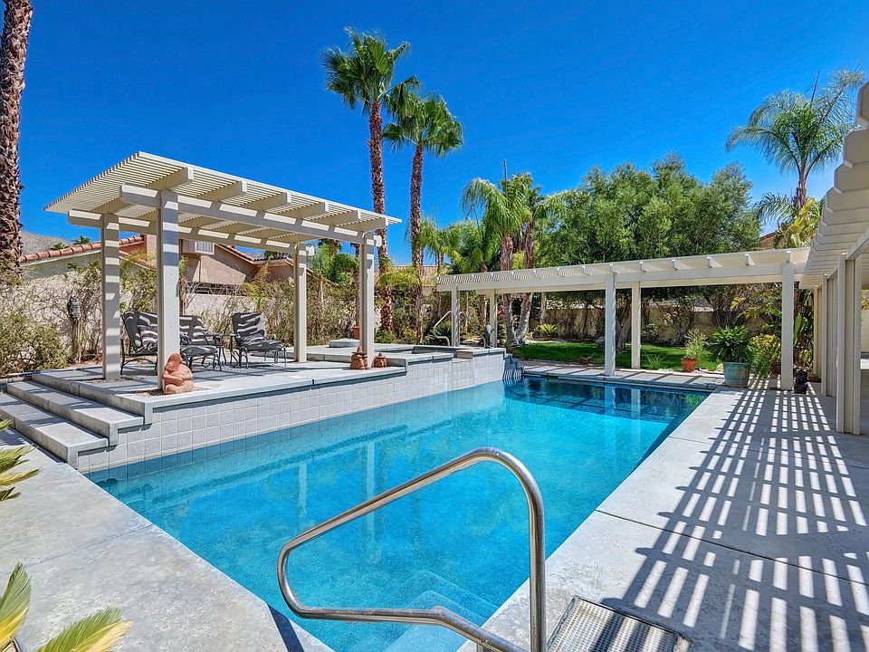 private pool
