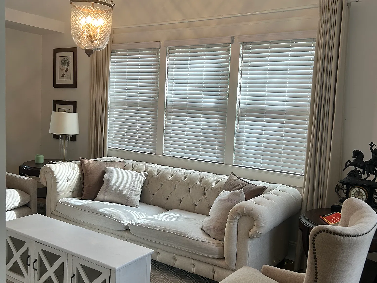 4 bed, 2.5 bath, 2000 sqft, $6,500 — Photo 3