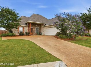 414 Emerald Trl, Brandon, MS 39047