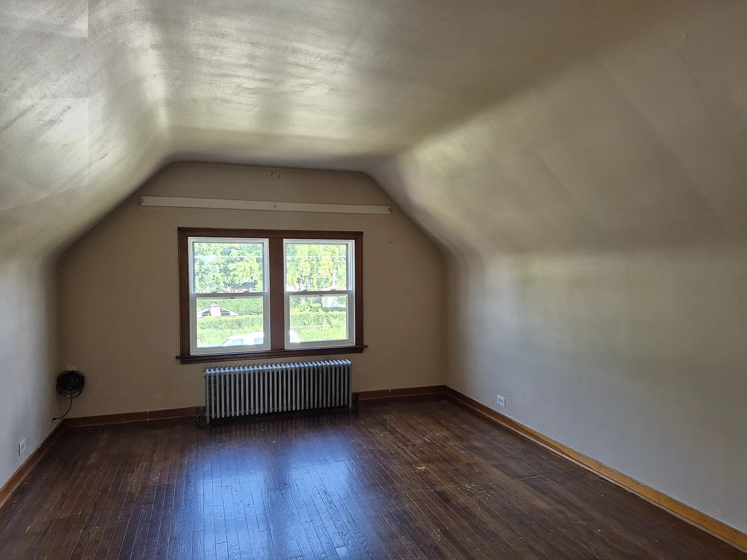 5420 S Center Ave — Photo 4