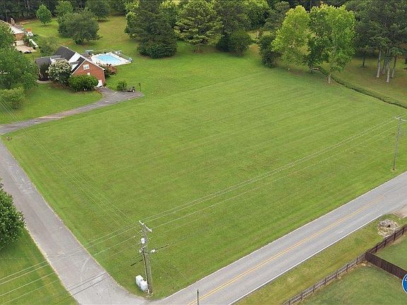 4th image of 953 Nance Rd