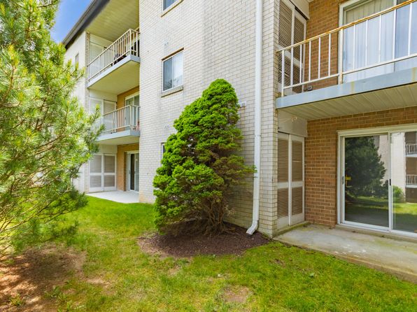 7 Rockford Rd APT C4