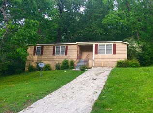 9869 Greenlee Rd, Birmingham, AL 35215