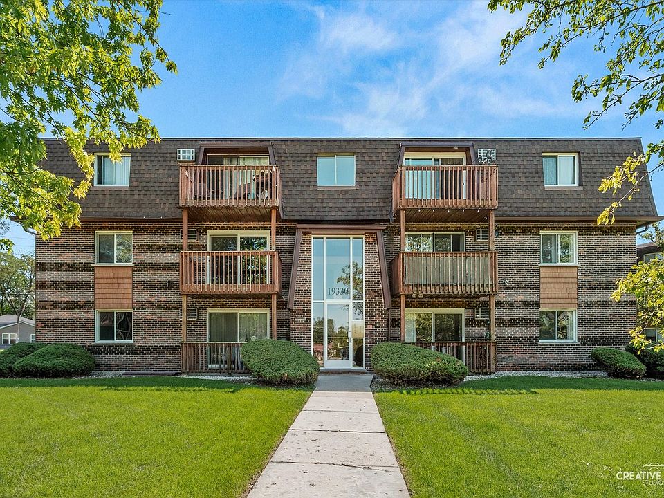 1st image of 19330 Wolf Rd APT 9
