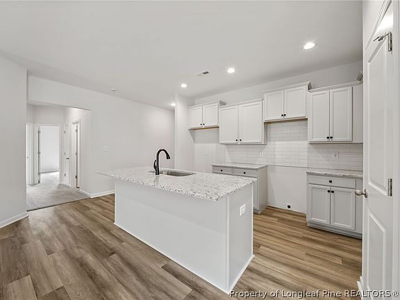 5th image of 4045 Church St