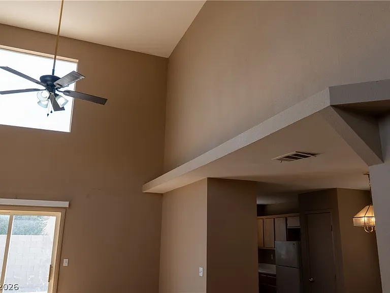 3822 Gulliver St — Photo 5