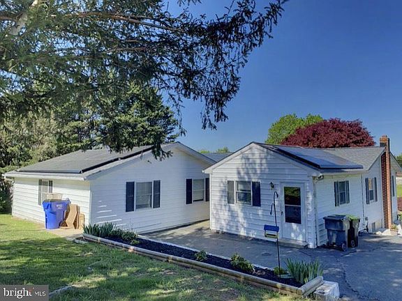 4th image of 1670 Liberty Grove Rd