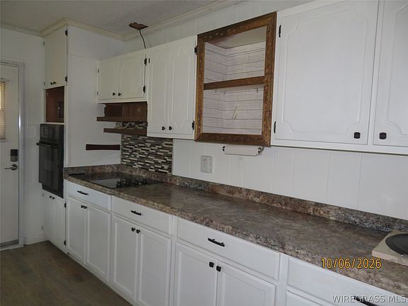 6th image of 1133 Oak Ave