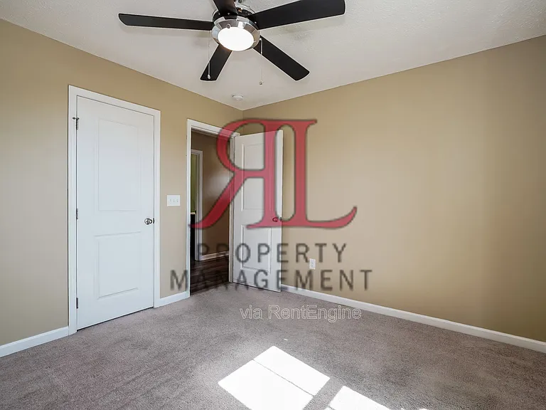 1983 Lake Crest Dr — Photo 15