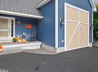 12 Kelly Rd, Salem, NH 03079