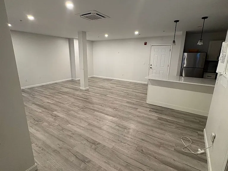 211 Onset Ave — Photo 16
