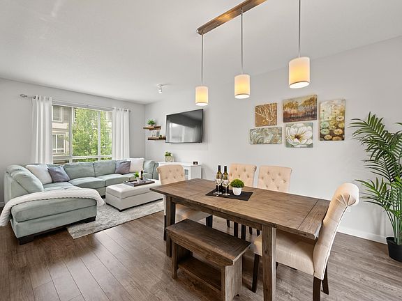 2nd image of 30930 Westridge Pl #31