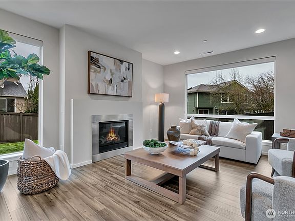 3rd image of 13211 SE 262nd Street