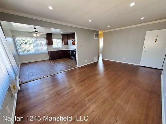 4th image of 1243 N Mansfield Ave APT 5