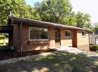 6 Elco Dr, Coraopolis, PA 15108
