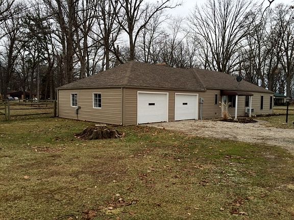 3rd image of 1547 Latcha Rd