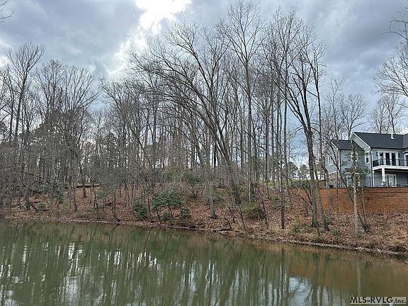 3rd image of 234 Sail View Ln