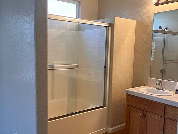 5th image of 1825 San Gabriel Dr