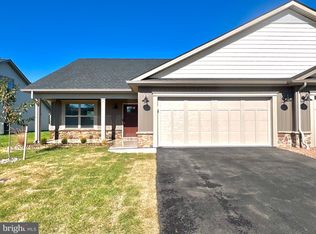 99 Grainfield Ct, Martinsburg, WV 25404