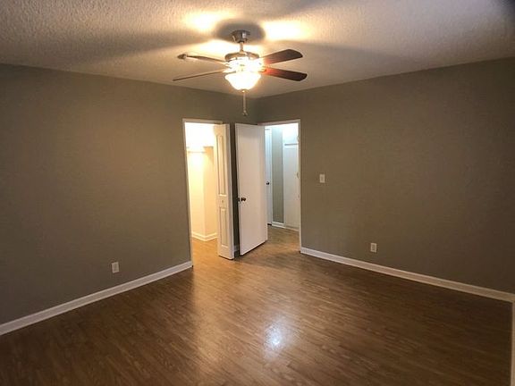 5th image of 932 N Sierra Bonita Ave APT 2