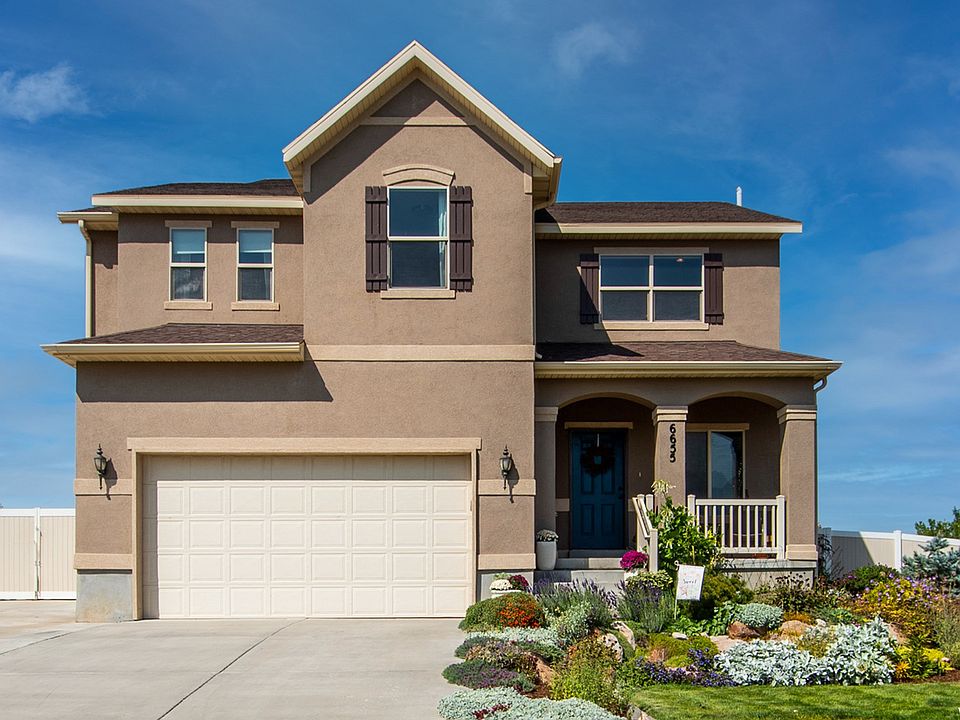 1st image of 6655 N Sky Heights Dr
