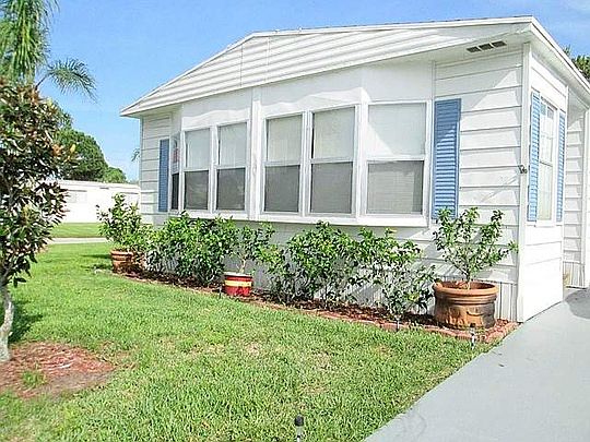 1st image of 2 Violetta Ln