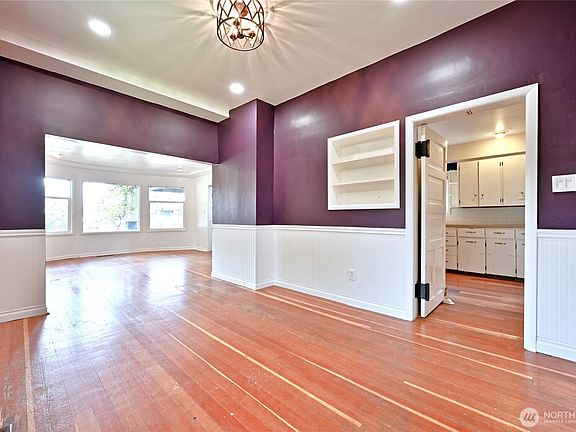 4th image of 512 S 35th Street