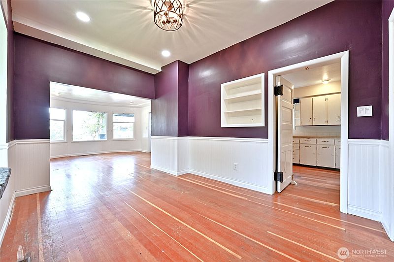 4th image of 512 S 35th Street