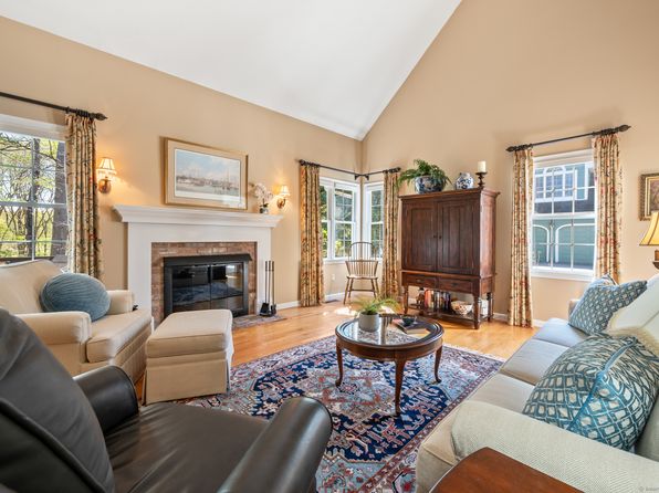 155 S Mill Dr #155, South Glastonbury, CT 06073