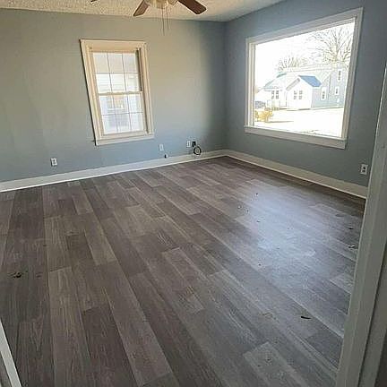 2nd image of 108 Lloyd St