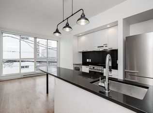 557 Cordova St E #201, Vancouver, BC V6A 1L8